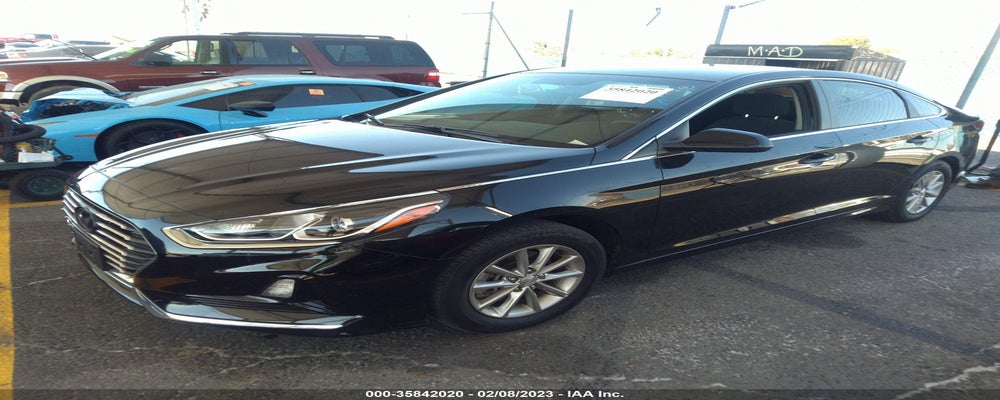 5NPE24AF7JH676914 2018 HYUNDAI SONATA photo no. 2
