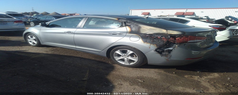 KMHDH4AE4GU480683 2016 HYUNDAI ELANTRA photo no. 3