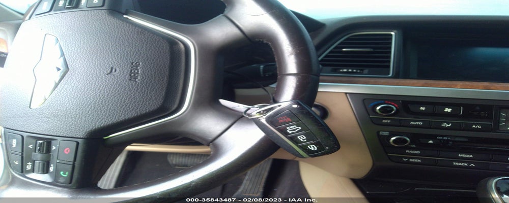 KMHGN4JF8FU044030 2015 HYUNDAI GENESIS photo no. 11