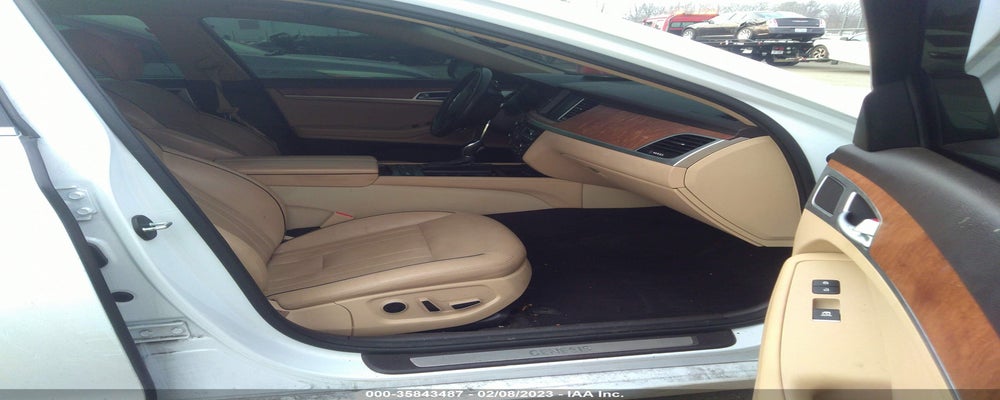 KMHGN4JF8FU044030 2015 HYUNDAI GENESIS photo no. 5