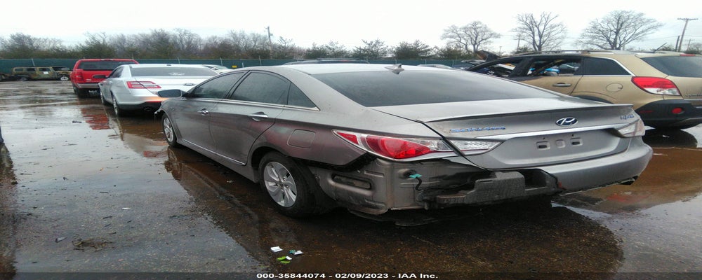 KMHEC4A43DA093856 2013 HYUNDAI SONATA HYBRID photo no. 3
