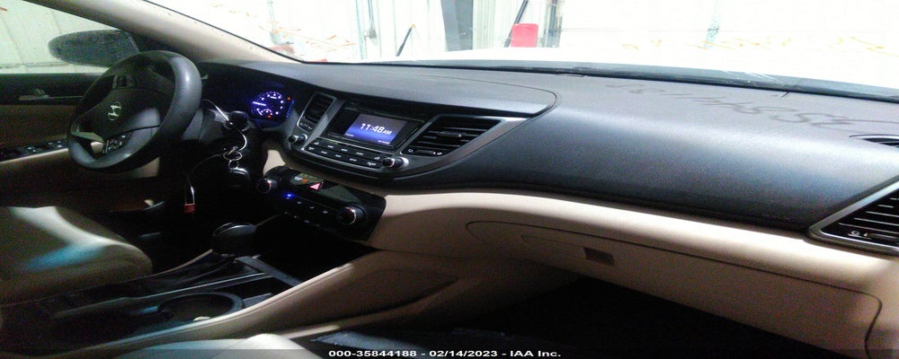 KM8J33A45HU508737 2017 HYUNDAI TUCSON photo no. 5