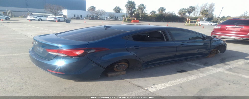 KMHDH4AEXFU330768 2015 HYUNDAI ELANTRA photo no. 4