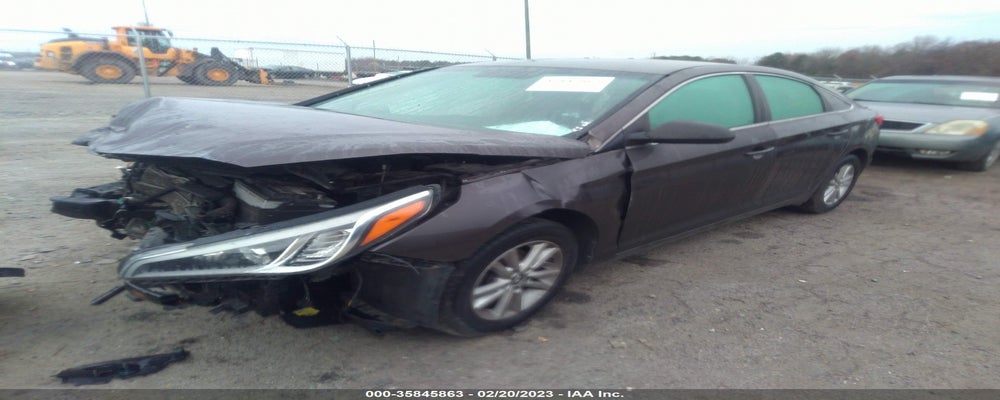 5NPE24AF0FH154679 2015 HYUNDAI SONATA photo no. 2