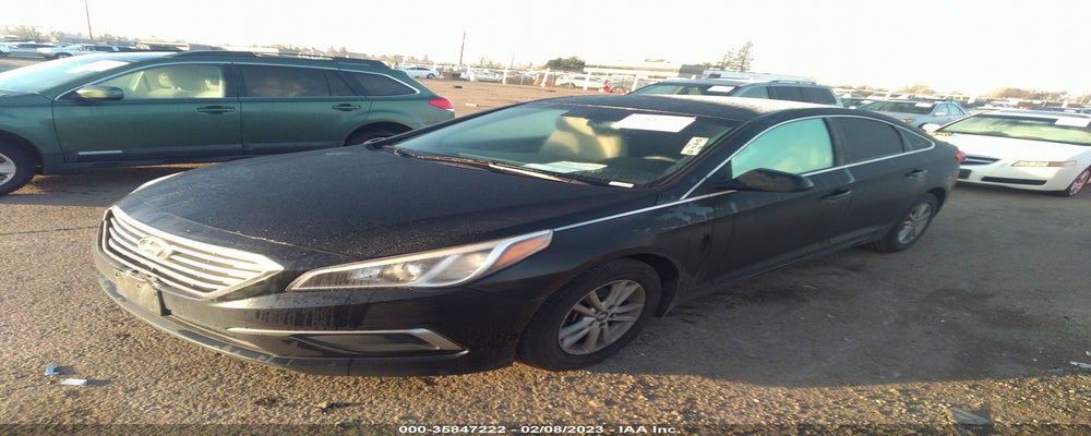 5NPE24AF6HH582923 2017 HYUNDAI SONATA photo no. 2