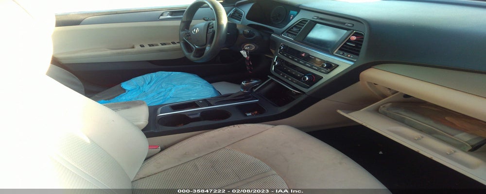 5NPE24AF6HH582923 2017 HYUNDAI SONATA photo no. 5