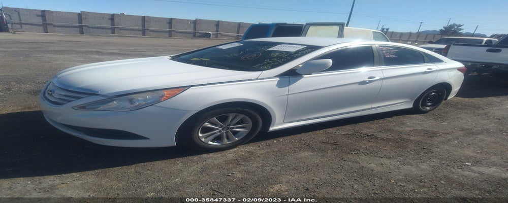 5NPEB4AC5EH839734 2014 HYUNDAI SONATA photo no. 2