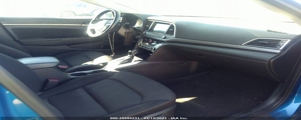 KMHD84LF3HU358890 2017 HYUNDAI ELANTRA photo no. 5