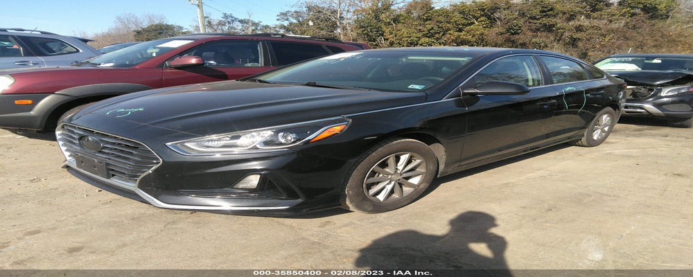 5NPE24AF4JH727849 2018 HYUNDAI SONATA photo no. 2