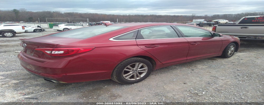 5NPE24AF3FH170178 2015 HYUNDAI SONATA photo no. 4