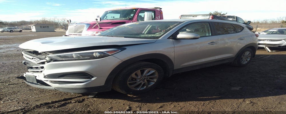 KM8J2CA45JU654645 2018 HYUNDAI TUCSON photo no. 2