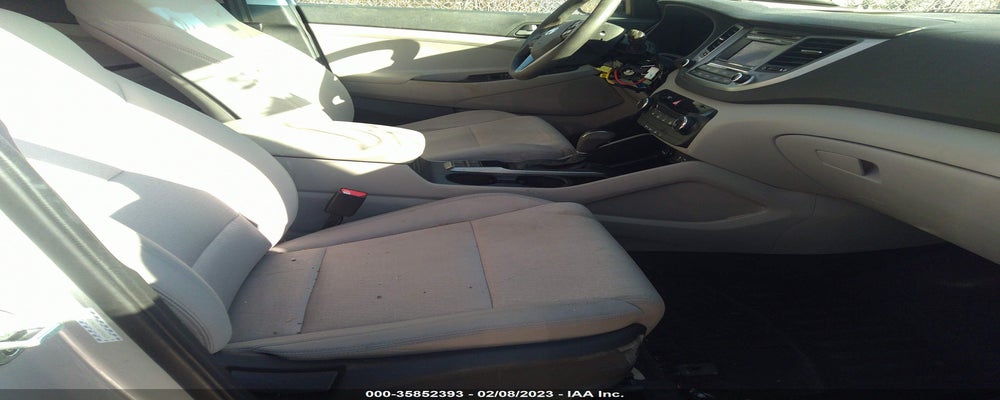 KM8J2CA45JU654645 2018 HYUNDAI TUCSON photo no. 5