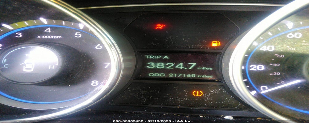 5NPEB4AC3BH027778 2011 HYUNDAI SONATA photo no. 7