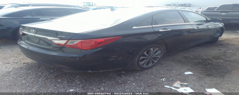 5NPEC4AB9DH783266 2013 HYUNDAI SONATA photo no. 4