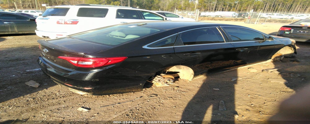 5NPE24AF4FH034481 2015 HYUNDAI SONATA photo no. 4