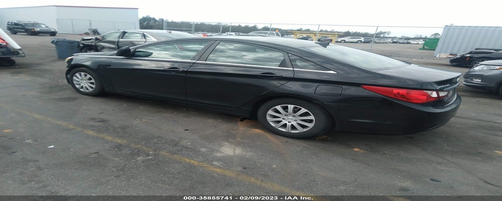 5NPEB4AC1BH056437 2011 HYUNDAI SONATA photo no. 3
