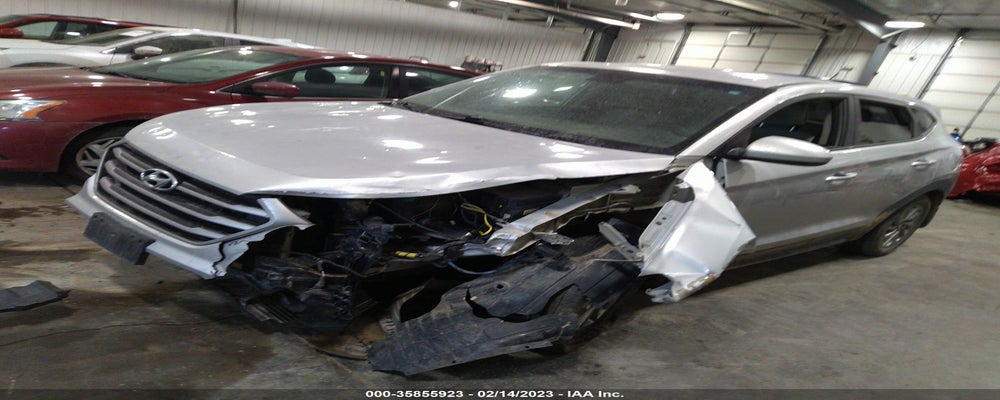 KM8J2CA46JU804004 2018 HYUNDAI TUCSON photo no. 2