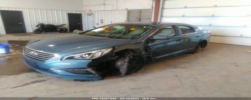 5NPE24AF5FH207232 2015 HYUNDAI SONATA photo no. 2