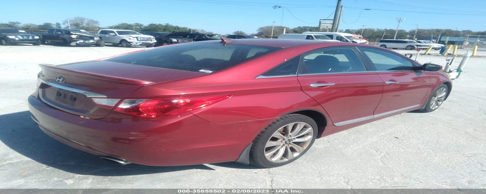 5NPEC4AC5BH114515 2011 HYUNDAI SONATA photo no. 4