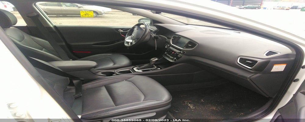 KMHC05LC5HU030577 2017 HYUNDAI IONIQ HYBRID photo no. 5