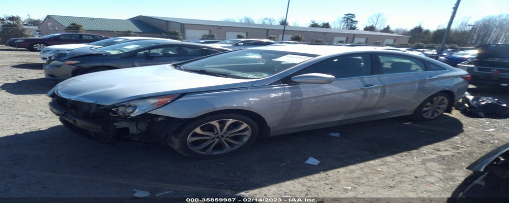 5NPEC4AC2BH122636 2011 HYUNDAI SONATA photo no. 2