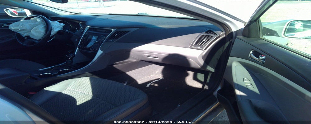 5NPEC4AC2BH122636 2011 HYUNDAI SONATA photo no. 5