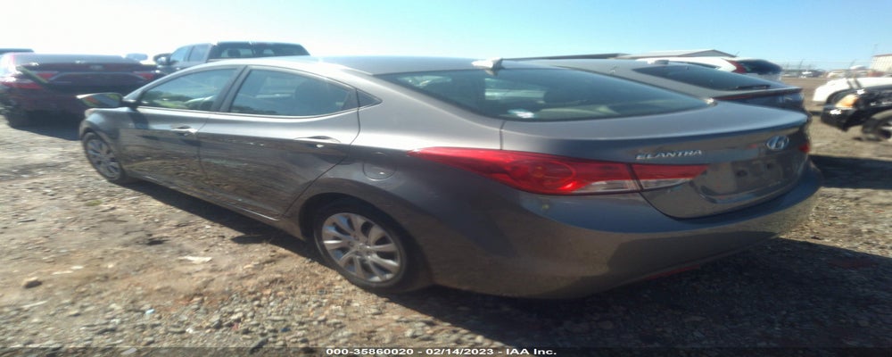 5NPDH4AEXDH204437 2013 HYUNDAI ELANTRA photo no. 3