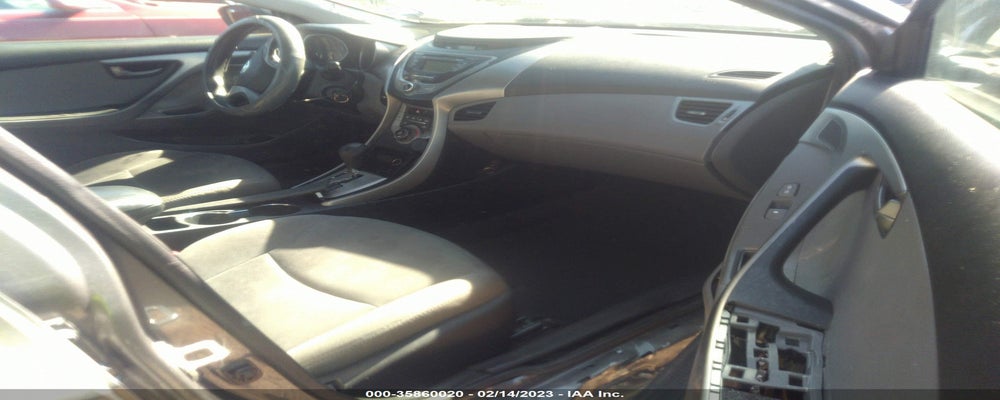 5NPDH4AEXDH204437 2013 HYUNDAI ELANTRA photo no. 5