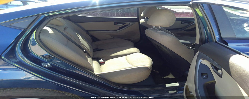 5NPDH4AE2GH713927 2016 HYUNDAI ELANTRA photo no. 8