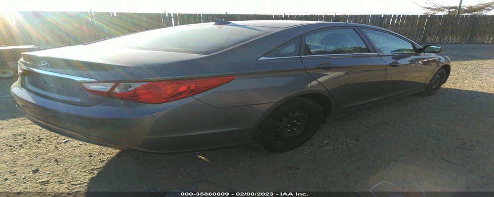 5NPEB4AC0BH039810 2011 HYUNDAI SONATA photo no. 4