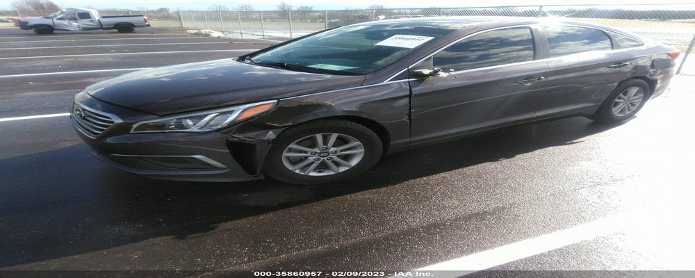 5NPE24AF7GH412276 2016 HYUNDAI SONATA photo no. 2