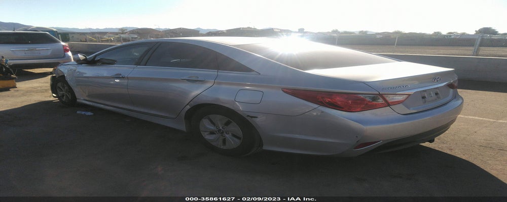 5NPEB4AC3EH828859 2014 HYUNDAI SONATA photo no. 3