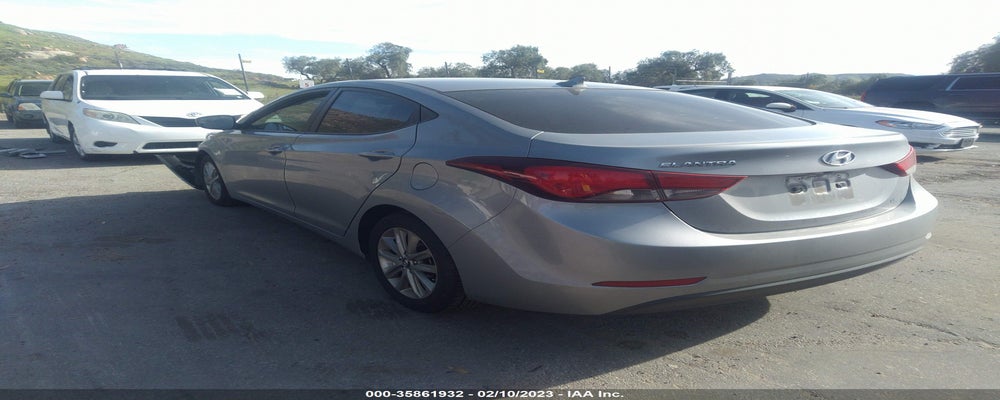 5NPDH4AE1FH640046 2015 HYUNDAI ELANTRA photo no. 3