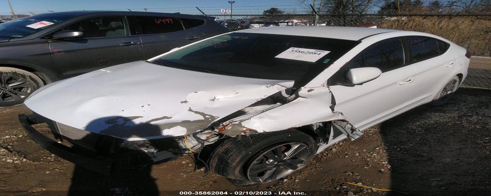 5NPD84LF3JH290546 2018 HYUNDAI ELANTRA photo no. 2