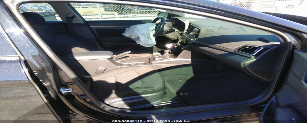 5NPD84LF0HH197283 2017 HYUNDAI ELANTRA photo no. 5