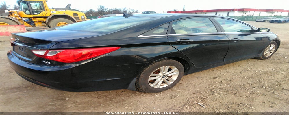 5NPEB4AC0BH111752 2011 HYUNDAI SONATA photo no. 4