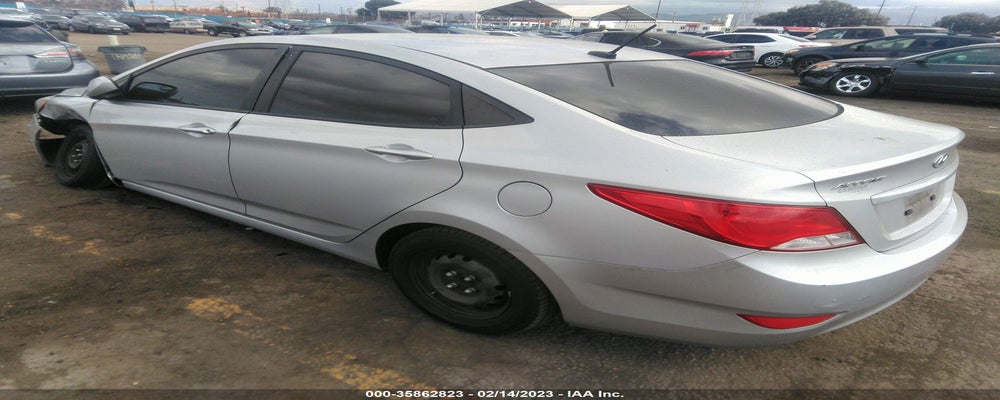 KMHCT4AE1FU919427 2015 HYUNDAI ACCENT photo no. 3