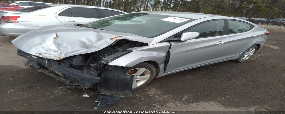 5NPDH4AE3DH325682 2013 HYUNDAI ELANTRA photo no. 2