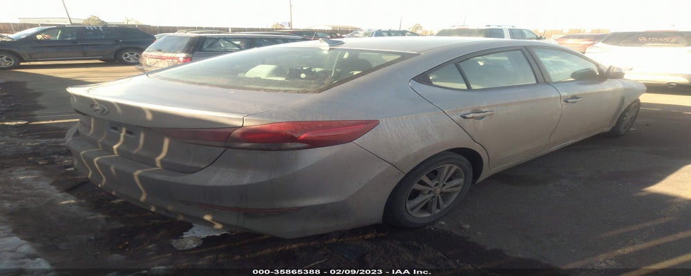5NPD84LF9HH030405 2017 HYUNDAI ELANTRA photo no. 4