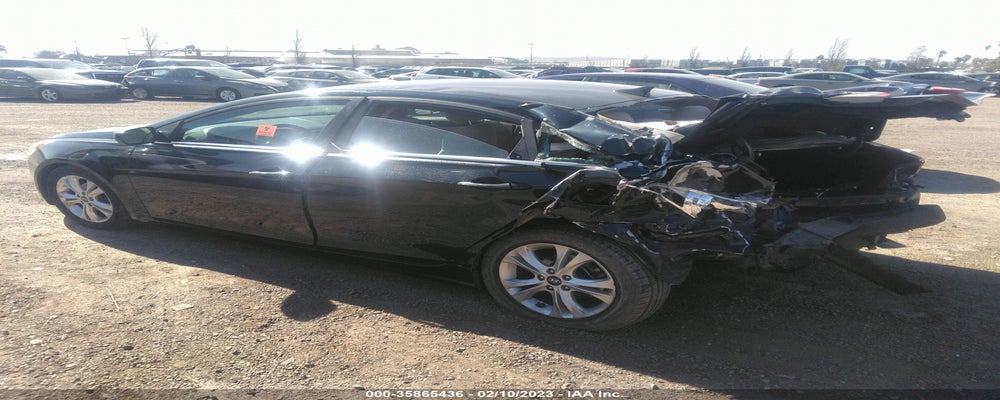 5NPEB4AC4BH064497 2011 HYUNDAI SONATA photo no. 3