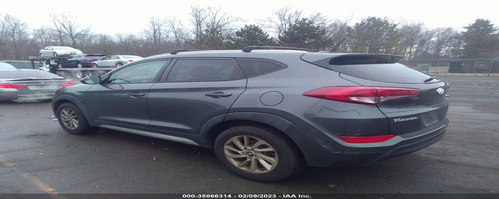 KM8J33A47HU395261 2017 HYUNDAI TUCSON photo no. 3