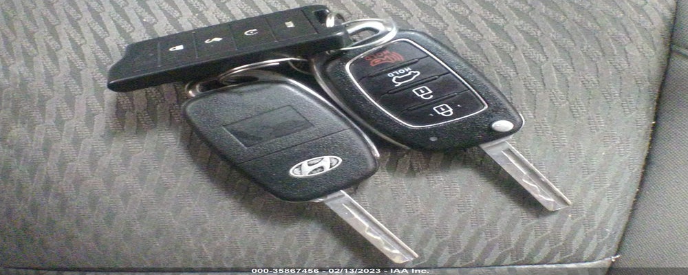 5XYZTDLB8HG393058 2017 HYUNDAI SANTA FE SPORT photo no. 11