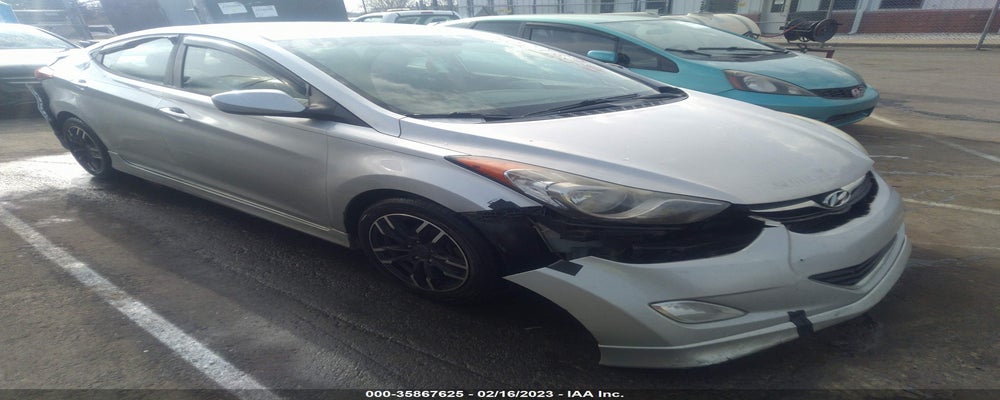 5NPDH4AE9DH275564 2013 HYUNDAI ELANTRA photo no. 18