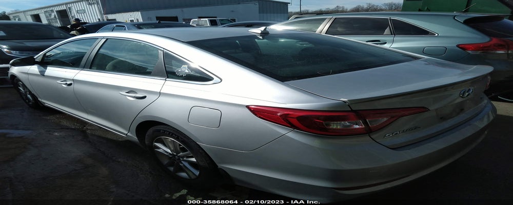 5NPE24AA8FH110529 2015 HYUNDAI SONATA photo no. 3