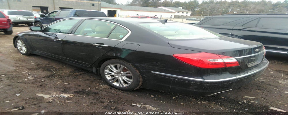 KMHGC4DD9CU194658 2012 HYUNDAI GENESIS photo no. 3