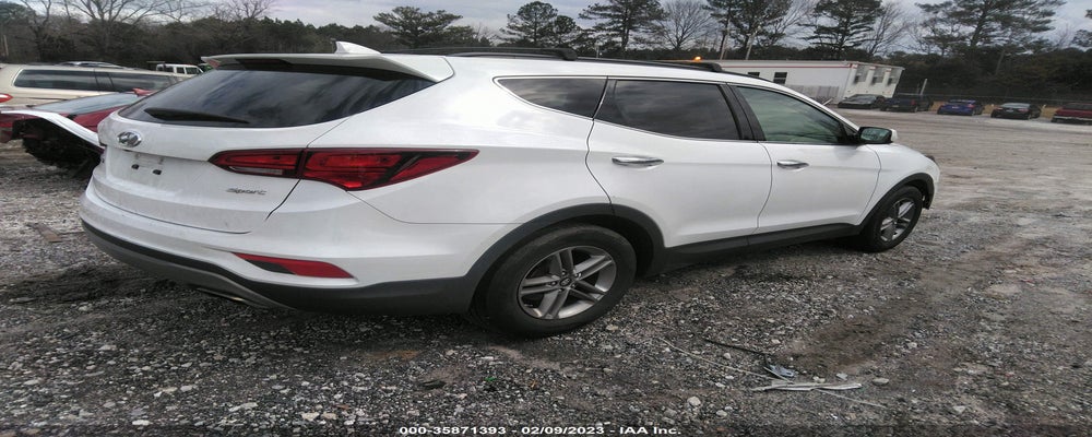 5NMZU3LB2HH015590 2017 HYUNDAI SANTA FE SPORT photo no. 4