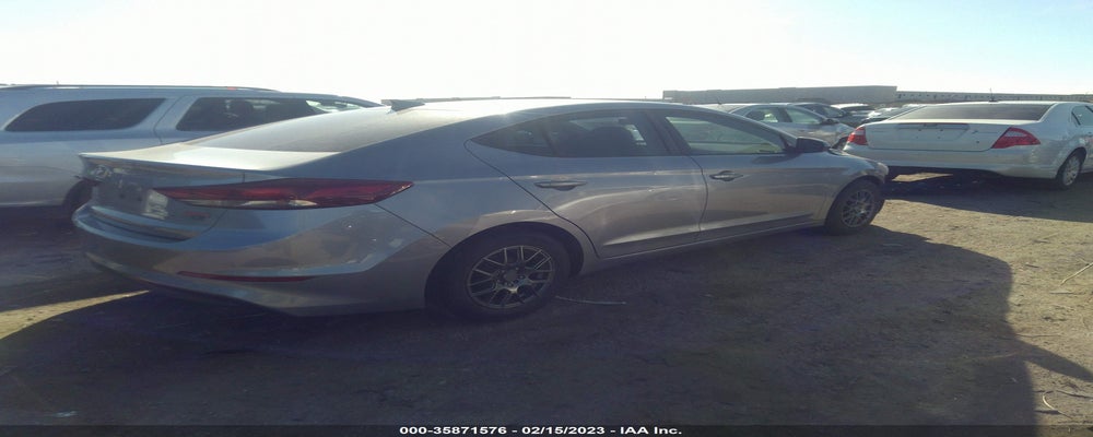5NPD74LF7HH151338 2017 HYUNDAI ELANTRA photo no. 4