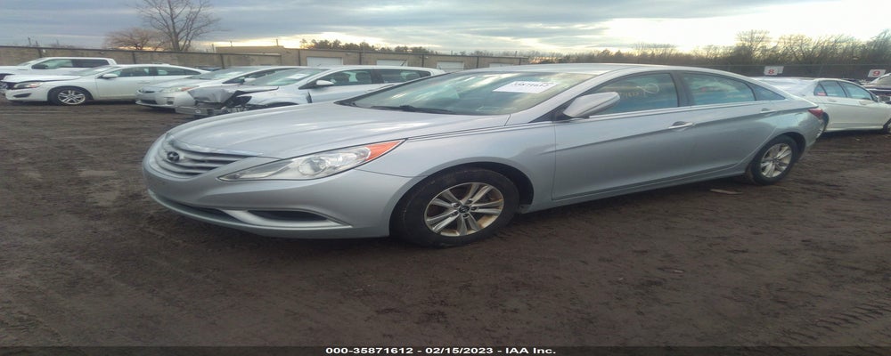 5NPEB4AC9DH746133 2013 HYUNDAI SONATA photo no. 2