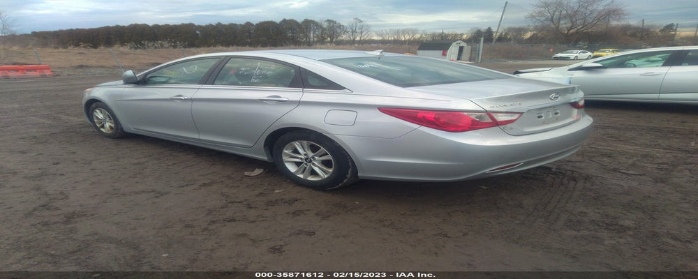 5NPEB4AC9DH746133 2013 HYUNDAI SONATA photo no. 3