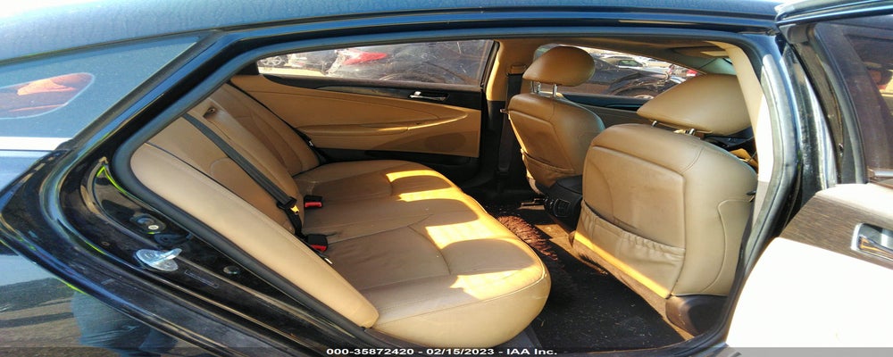 5NPEC4AC2BH299090 2011 HYUNDAI SONATA photo no. 8